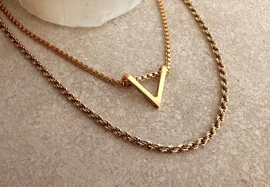 How To Mix Vintage Jewelry With Modern Pieces