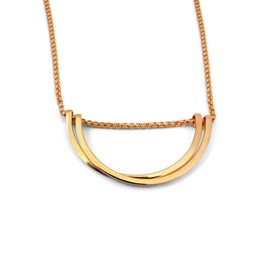 Smiles | Modern Curve Necklace