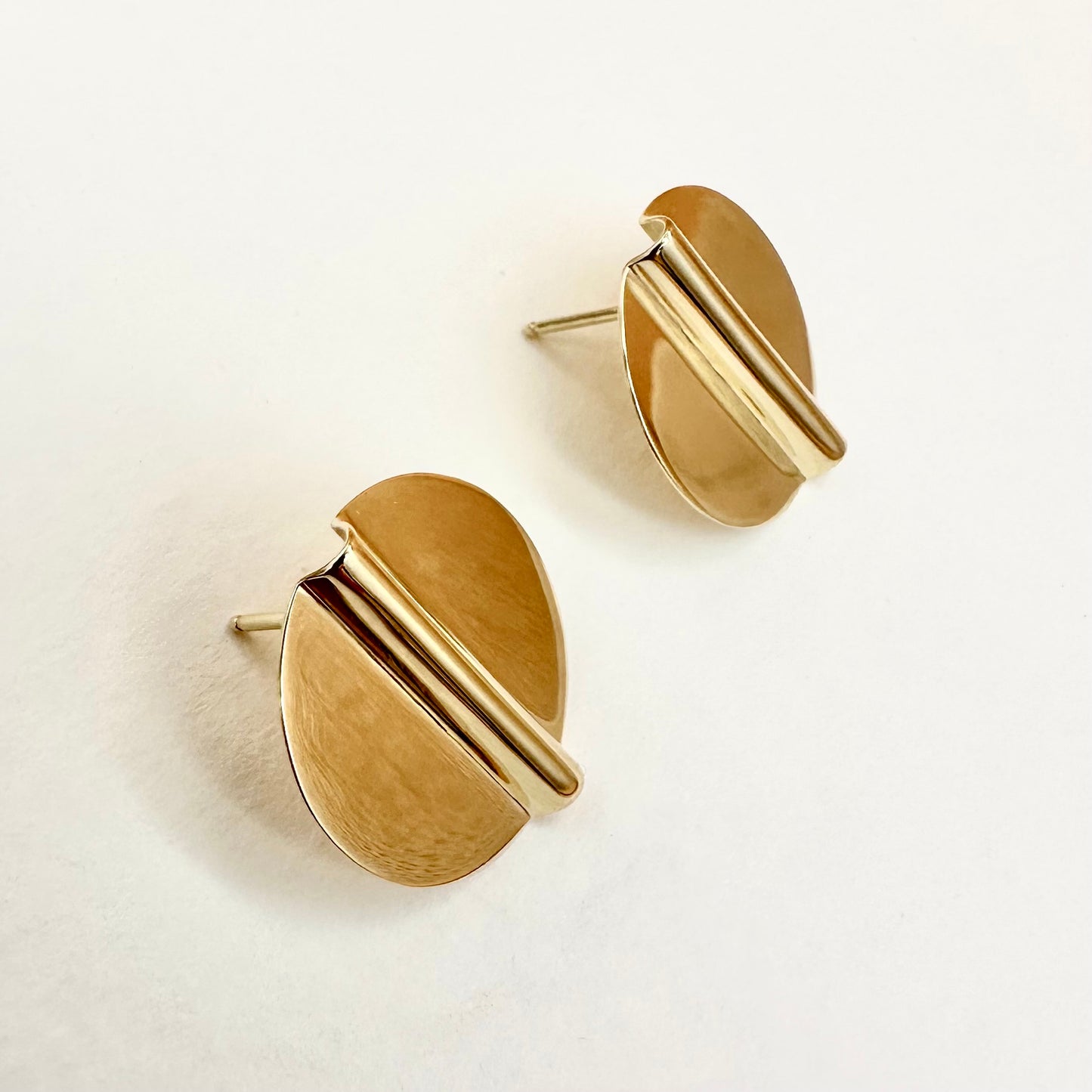 Aegis | Circle Coin Earring