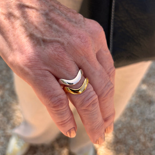 Ribbon | Wave Ring