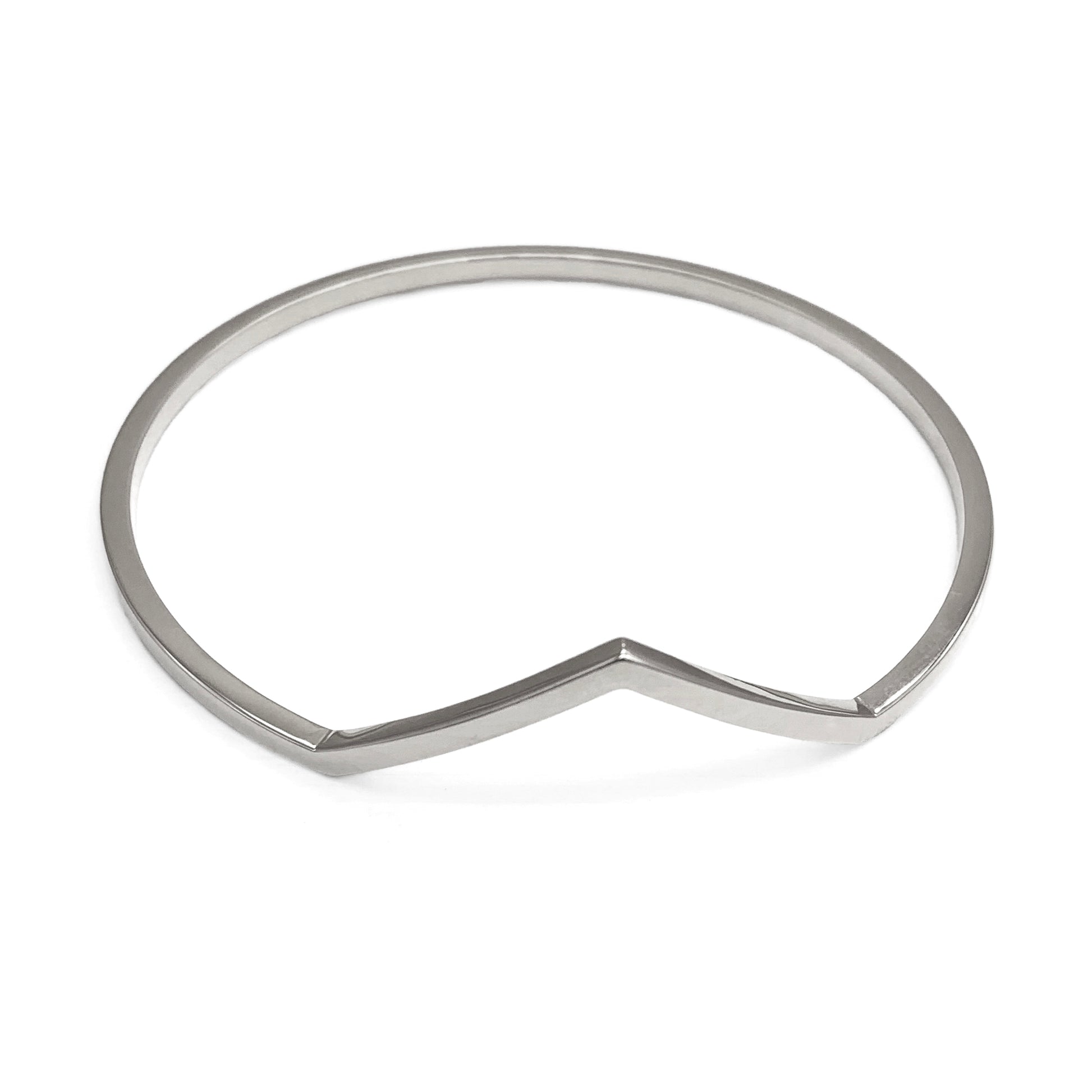 Peak V shaped bangle bracelet silver