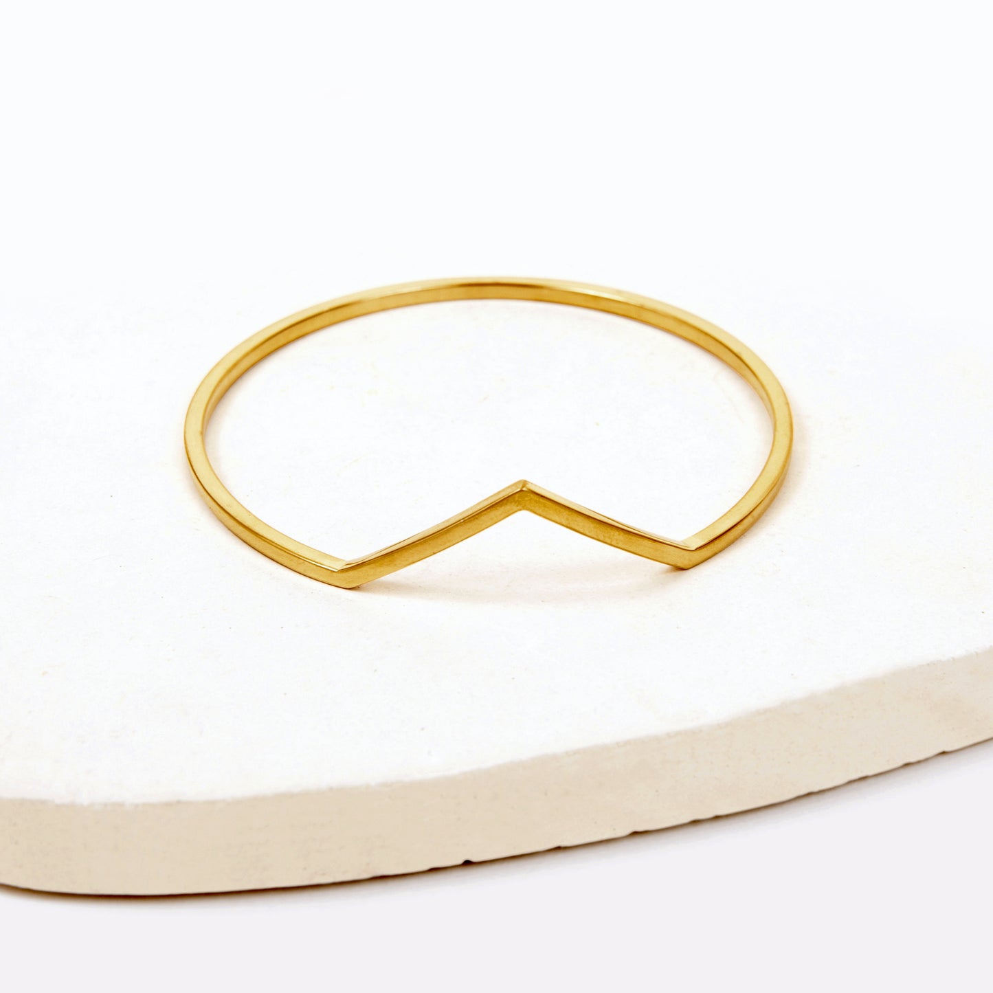 V shaped Peak bangle bracelet in gold