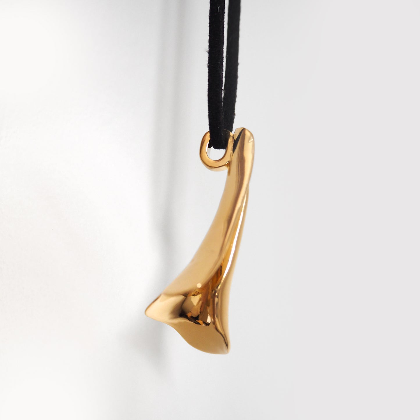 Shell Spiral | Sculptural Necklace
