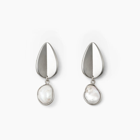 Bean Pearl Earrings | Geometric Droplet