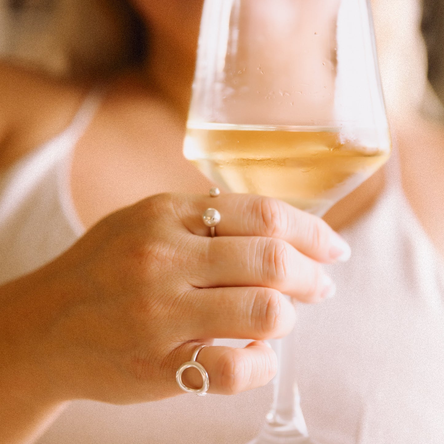 Lia | Orb Circle Ring