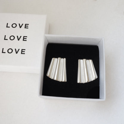 Shelly | Seashell Wave Earrings