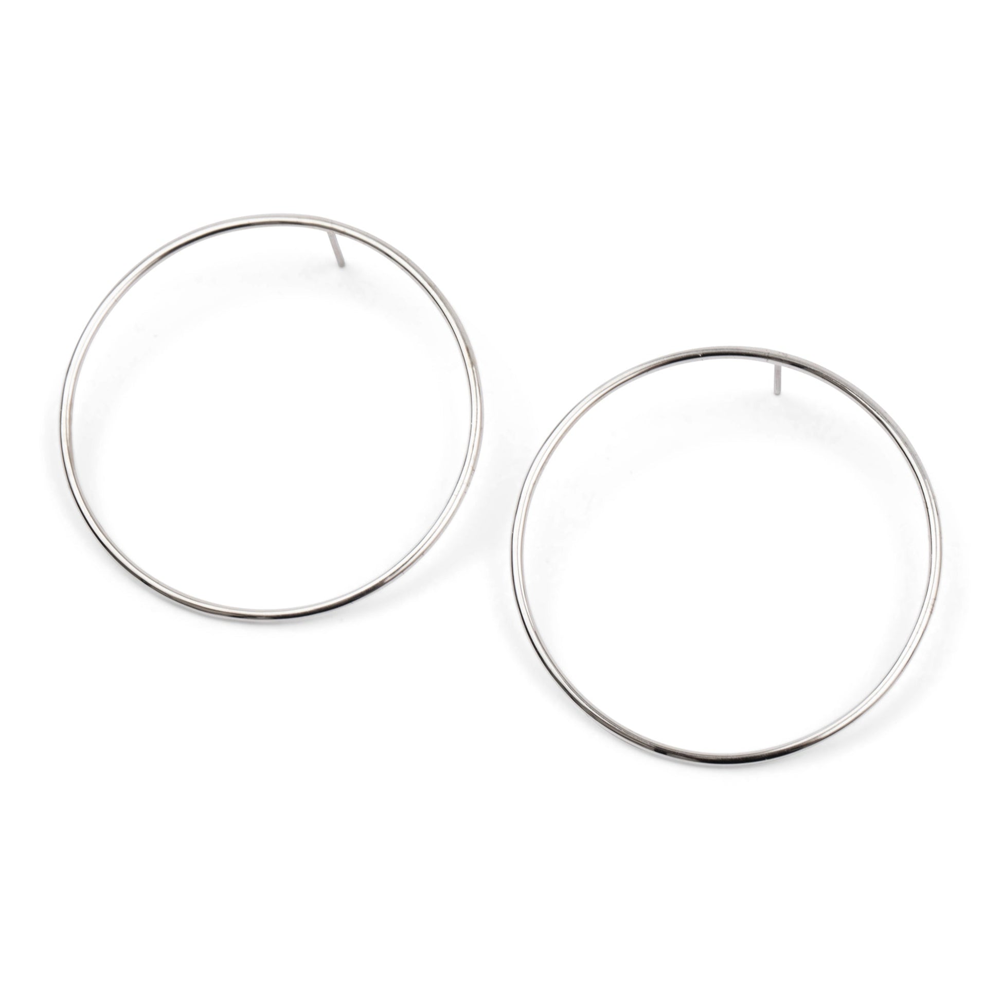 large round circle earrings in silver