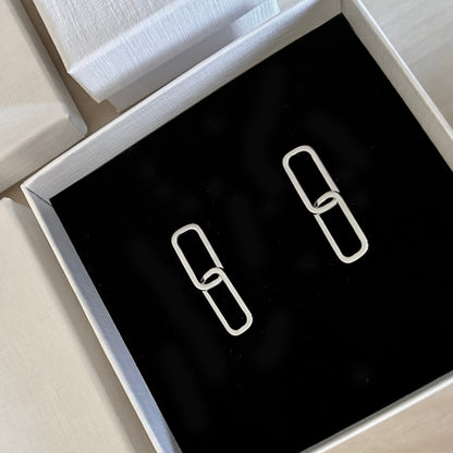Linking | Dangling Link Earrings