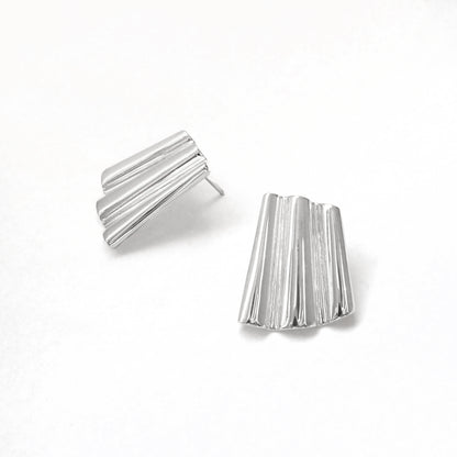 Shelly | Seashell Wave Earrings