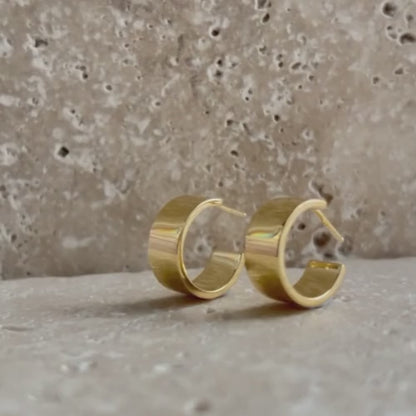 Off The Cuff | Hoop Earrings